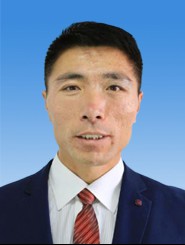齐铁盾