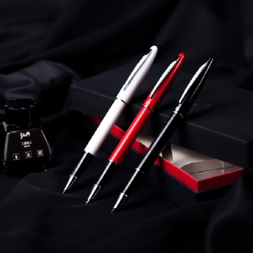 欧冠联赛联赛足球_欧冠联赛联赛(中国)560